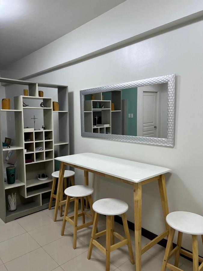 Verdon Parc Condo ダバオ　シティ エクステリア 写真